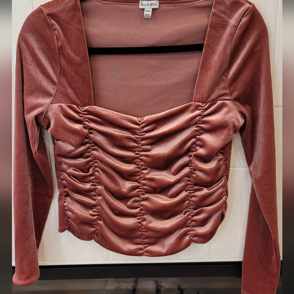 Womens Love Fire Velvet L/S Top Size M